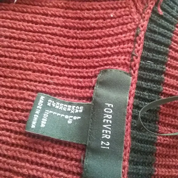 Forever 21 Designer V neck sweater $34+free scarf . - Picture 5 of 11